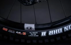 COMMENCAL META TR LIGHT ORANGE -magasin de vélo 22METATRALC1365C 07 2000