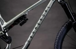 COMMENCAL META TR SEVENTIES GREEN -magasin de vélo 22METATRALC8340C 04 2000