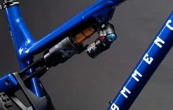 COMMENCAL META TR GLITTERY ROYAL BLUE -magasin de vélo 22METATRALCBL 04 2000