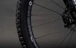 COMMENCAL META TR GLITTERY PURE WHITE -magasin de vélo 22METATRALCWH 06 2000