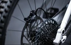 COMMENCAL META TR PURE WHITE -magasin de vélo 22METATRALC 07 2000