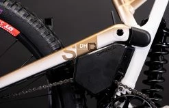 COMMENCAL SUPREME DH V5 GRADIENT GOLD -magasin de vélo 22SUPV5ALC4 07 2000