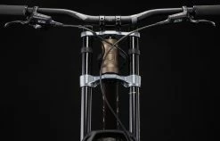 COMMENCAL SUPREME DH V5 RIDE FROZEN BROWN 18 COMMENCAL SUPREME DH V5 RIDE FROZEN BROWN -magasin de vélo 22SUPV5E 07 2000