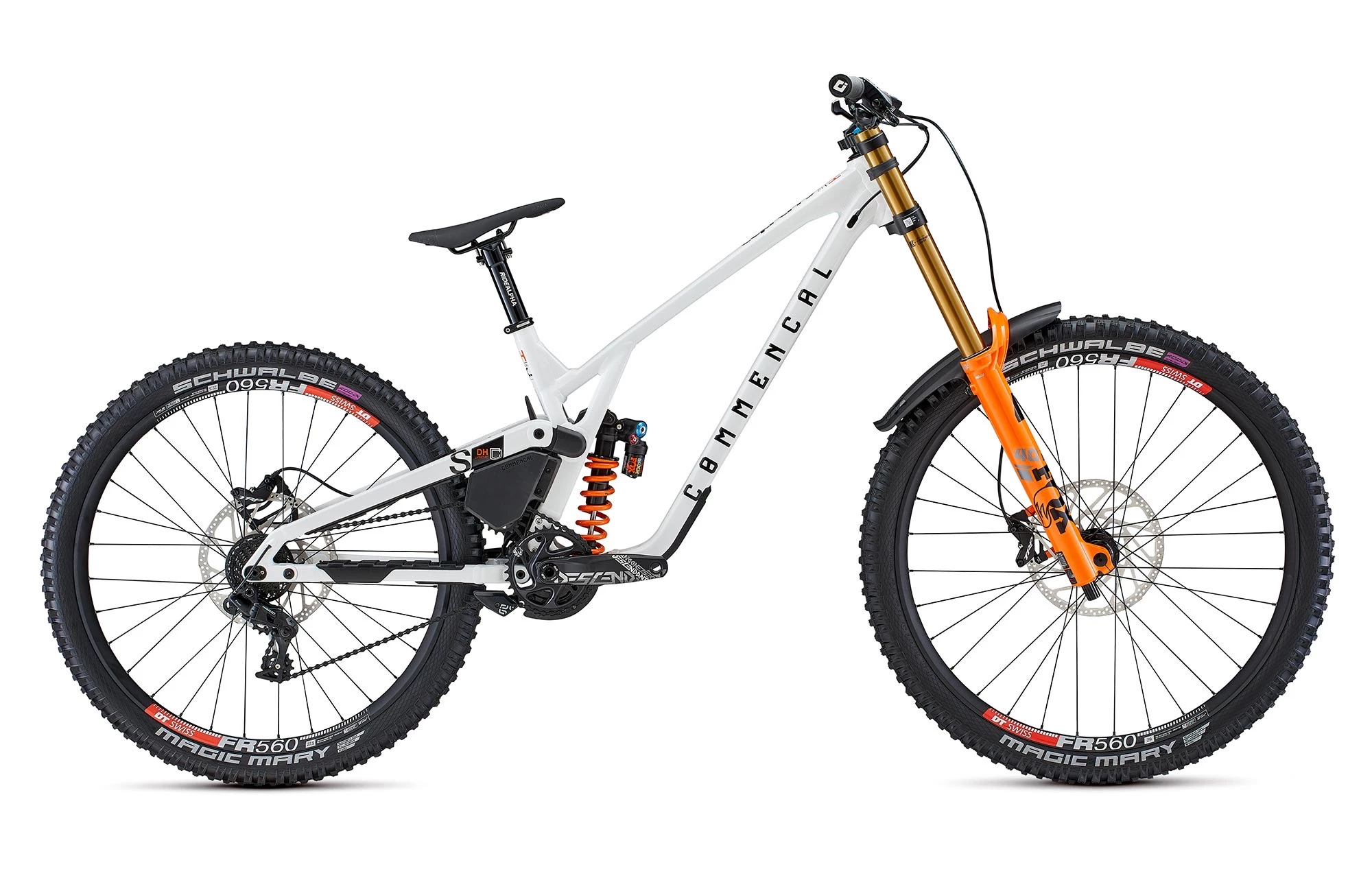 COMMENCAL SUPREME DH V5 SIGNATURE COIL PURE WHITE 3 COMMENCAL SUPREME DH V5 SIGNATURE COIL PURE WHITE