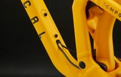COMMENCAL T.E.M.P.O. OHLINS EDITION YELLOW -magasin de vélo 22TEMPOH 08 2000