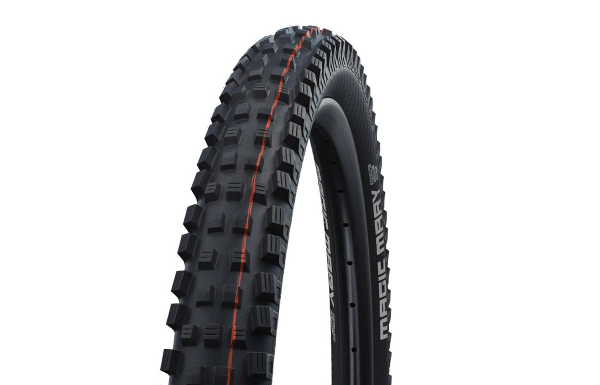 SCHWALBE MAGIC MARY 27.5 X 2.4 SUPER GRAVITY ADDIX SOFT 3 SCHWALBE MAGIC MARY 27.5 X 2.4 SUPER GRAVITY ADDIX SOFT