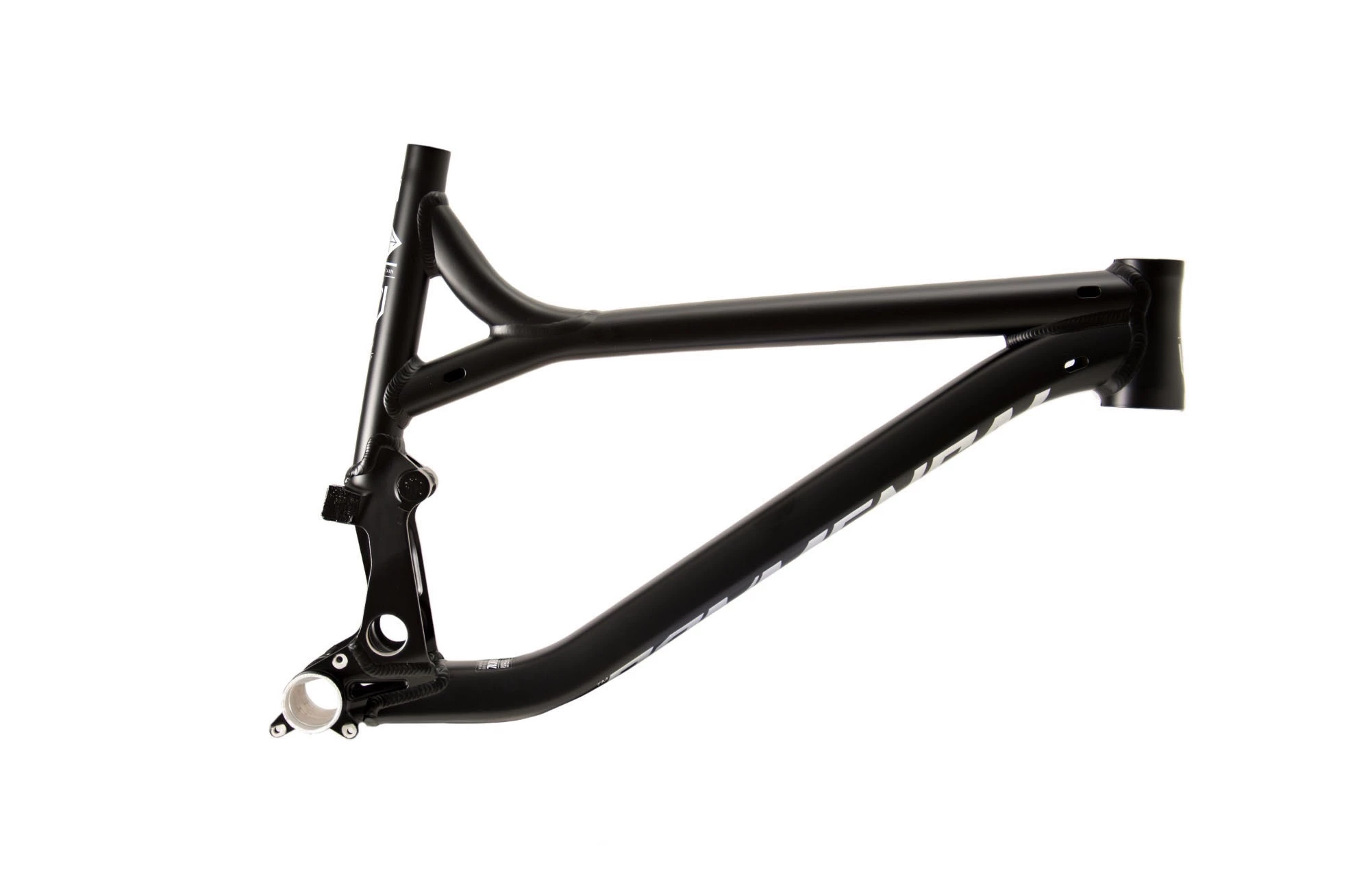 TRIANGLE AVANT META TR V3 650B BLACK 3 TRIANGLE AVANT META TR V3 650B BLACK