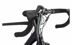 Vélo De Route Cannondale CAAD Optimo 2 Noir - 2022 11 Vélo De Route Cannondale CAAD Optimo 2 Noir - 2022 -magasin de vélo velo de route cannondale caad optimo 2 noir 2022 4