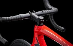 Vélo De Route TREK Emonda SL 6 Gris/Rouge - 2023 12 Vélo De Route TREK Emonda SL 6 Gris/Rouge - 2023 -magasin de vélo velo de route trek emonda sl 6 grisrouge 2023 4