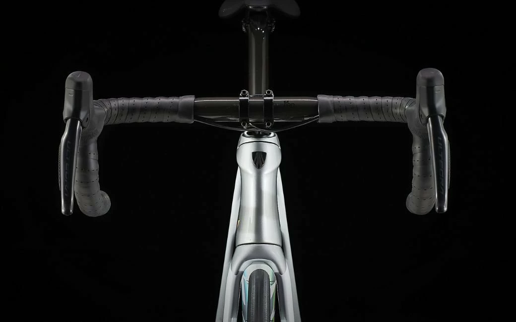 Vélo De Route TREK Emonda SL 7 Blanc/Holographic - 2023 8 Vélo De Route TREK Emonda SL 7 Blanc/Holographic - 2023 – Image 6