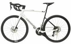 Vélo Route CANNONDALE SuperSix EVO Carbon Disc 105 Di2 Blanc/Noir - 2023 -magasin de vélo velo route cannondale supersix evo carbon disc 105 di2 blancnoir 2023 1