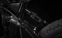 VTT électrique TREK Rail 9.8 XT Noir/Jaune/Rouge 750Wh - 2023 -magasin de vélo vtt electrique trek rail 98 xt noirjaunerouge 750wh 2023 3